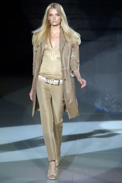 Look 20